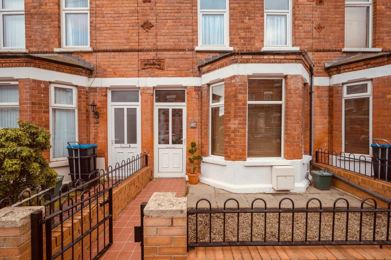 Beautiful B&B On The Park Belfast Exterior photo